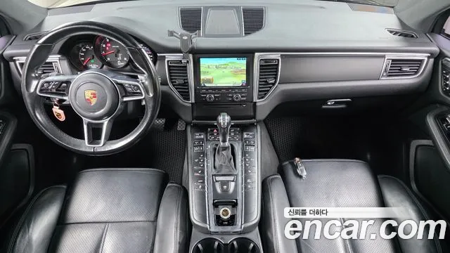 Porsche Macan 2015 — фото 7