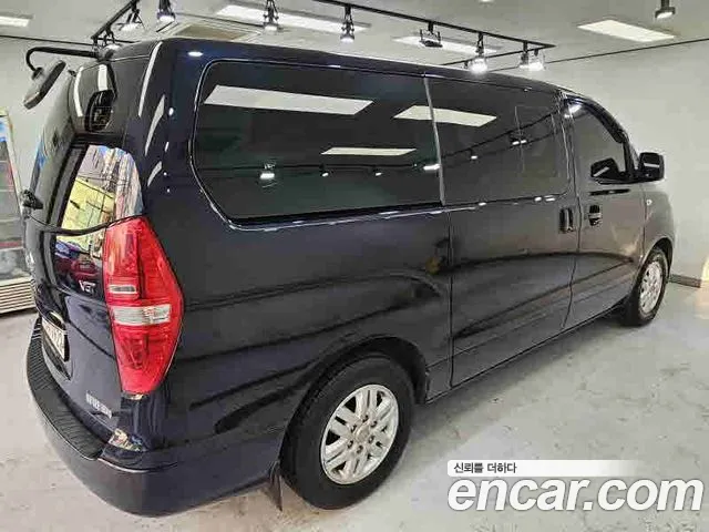 Hyundai Starex 2021 — фото 6