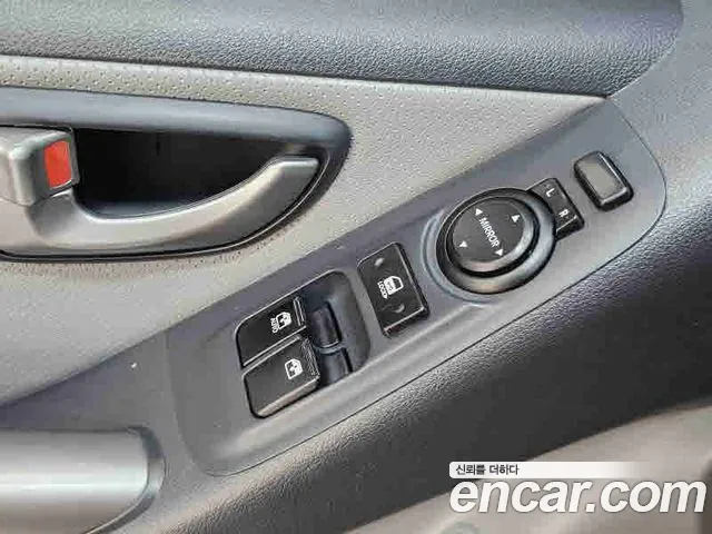 Hyundai Starex 2021 — фото 14