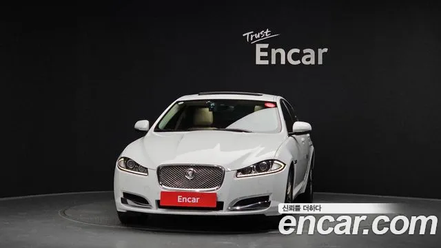Jaguar XF 2013 — фото 3