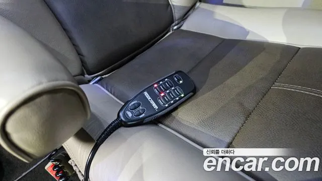 Chevrolet Express Van 2017 — фото 18