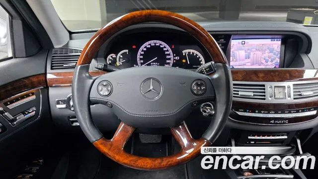 Mercedes-Benz S-Class 2008 — фото 14