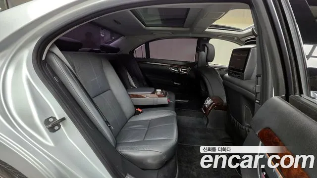Mercedes-Benz S-Class 2008 — фото 19