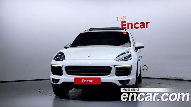 Porsche Cayenne 2016 — фото 3