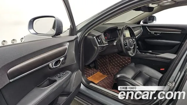Volvo V90 2018 — фото 10