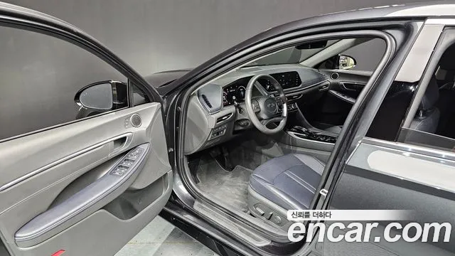Hyundai Sonata 2022 — фото 10