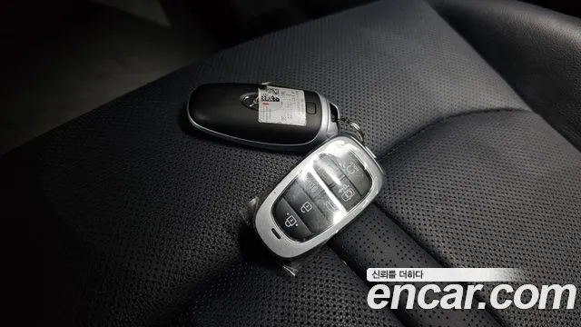 Hyundai Sonata 2022 — фото 16