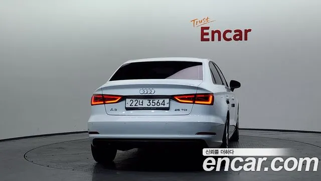 Audi A3 2015 — фото 4