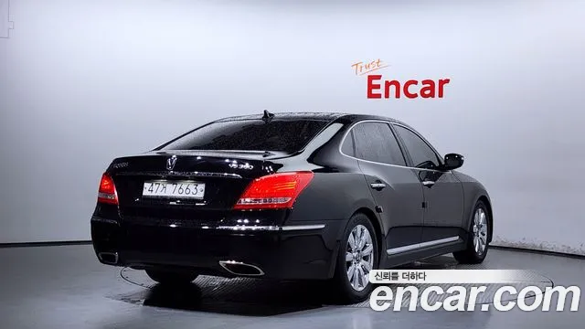 Hyundai Equus 2010 — фото 2