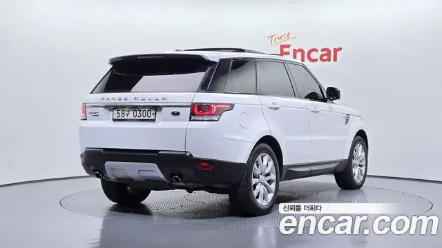 Land Rover Range Rover Sport 2016 — фото 2