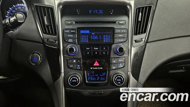 Hyundai Sonata 2013 — фото 14