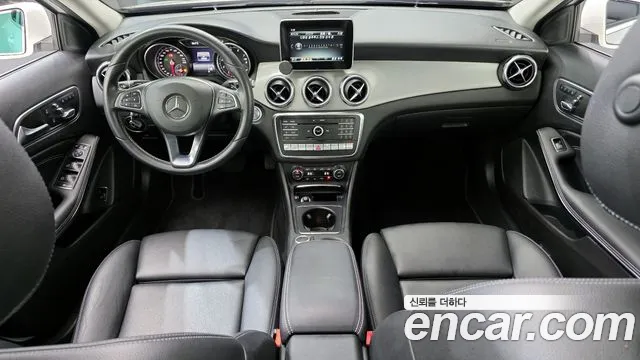 Mercedes-Benz GLA-Class 2018 — фото 7