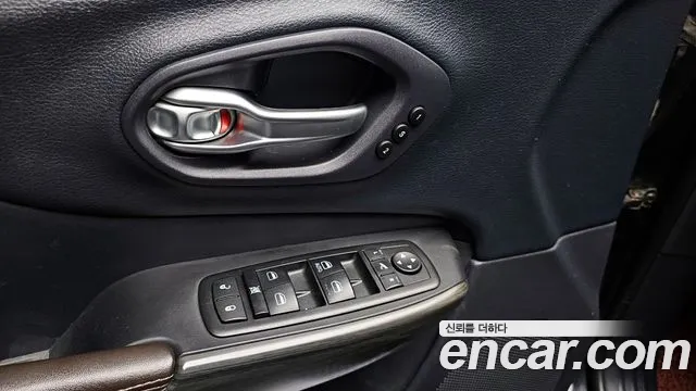 Jeep Cherokee 2015 — фото 18