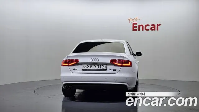Audi A4 2015 — фото 4