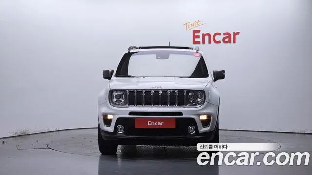 Jeep Renegade 2019 — фото 3