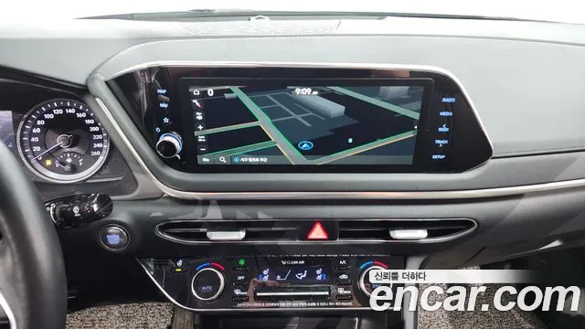 Hyundai Sonata 2021 — фото 14