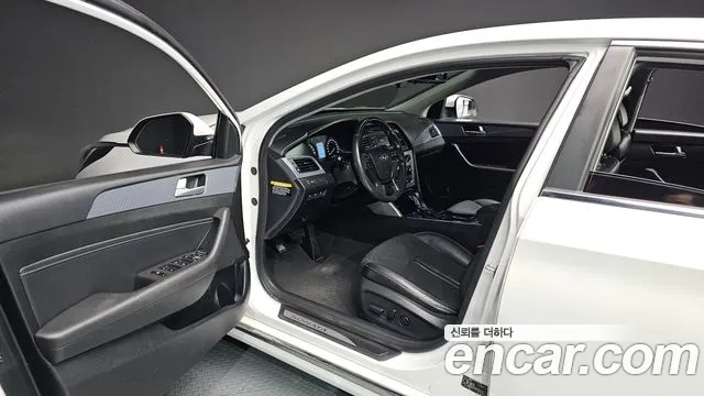 Hyundai Sonata 2015 — фото 10