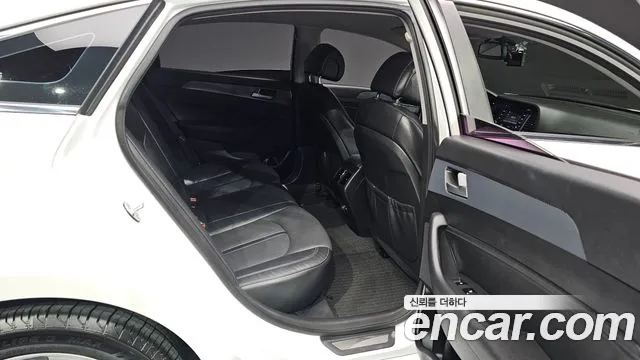 Hyundai Sonata 2015 — фото 13