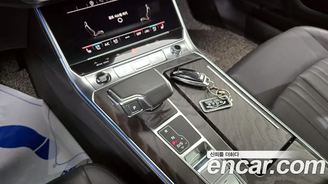 Audi A6 2022 — фото 9