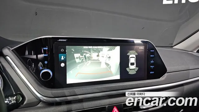 Hyundai Sonata 2020 — фото 17