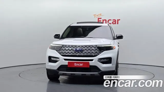Ford Explorer 2021 — фото 3