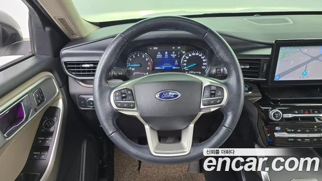 Ford Explorer 2021 — фото 13