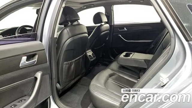 Hyundai Sonata 2015 — фото 12
