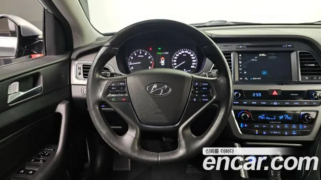 Hyundai Sonata 2015 — фото 13