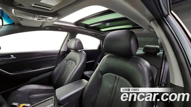 Hyundai Sonata 2015 — фото 18
