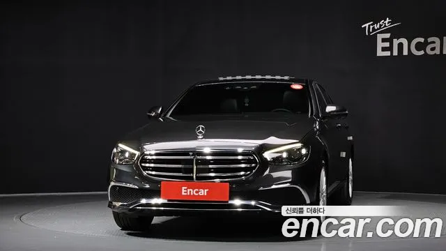 Mercedes-Benz E-Class 2021 — фото 3
