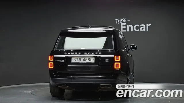 Land Rover Range Rover 2018 — фото 4