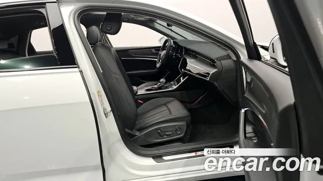 Audi A6 2020 — фото 11