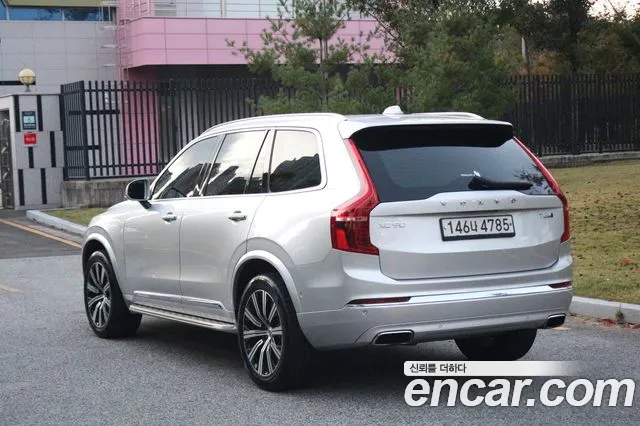 Volvo XC90 2020 — фото 3