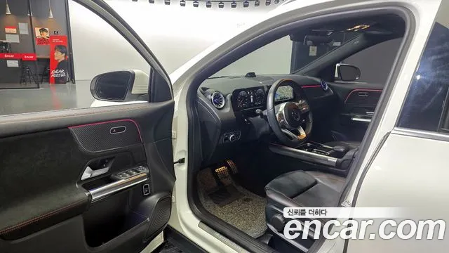 Mercedes-Benz GLA-Class 2022 — фото 10