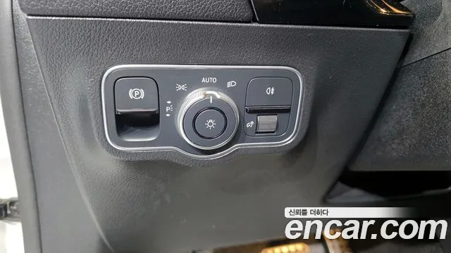 Mercedes-Benz GLA-Class 2022 — фото 15