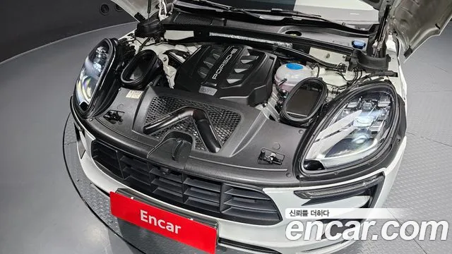 Porsche Macan 2018 — фото 6