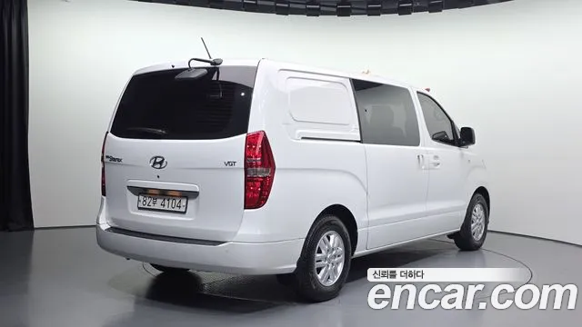 Hyundai Starex 2020 — фото 2