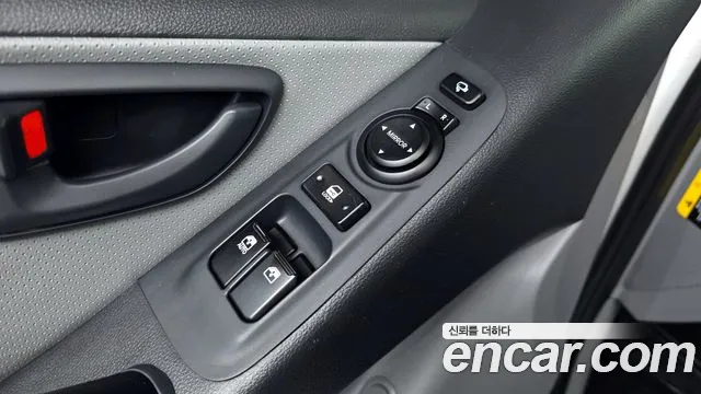 Hyundai Starex 2020 — фото 11