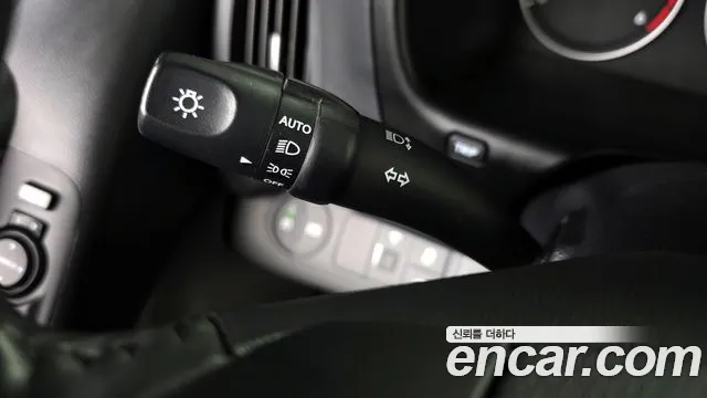 Hyundai Starex 2020 — фото 12