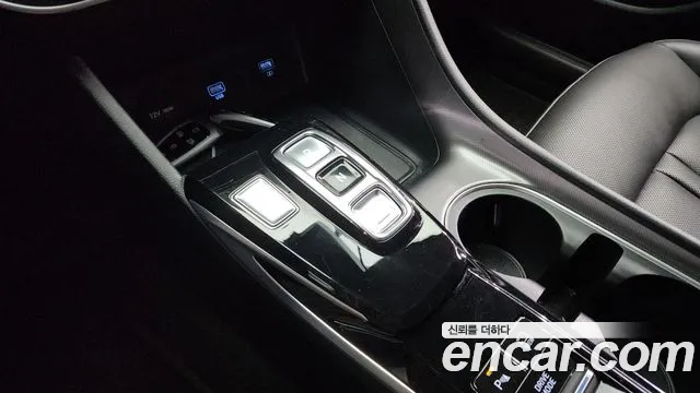Hyundai Sonata 2023 — фото 9