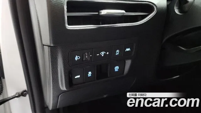 Hyundai Sonata 2023 — фото 18