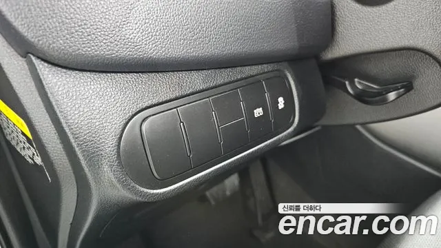 Kia Carens 2018 — фото 16