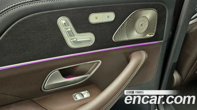Mercedes-Benz GLS-Class 2022 — фото 16