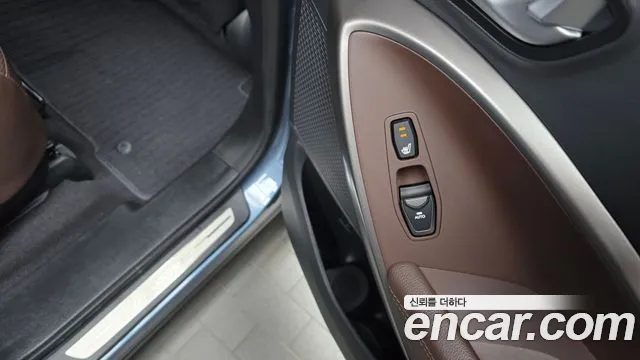 Hyundai Maxcruz 2017 — фото 19