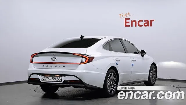 Hyundai Sonata 2022 — фото 2