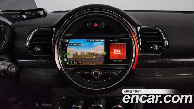 Mini Clubman 2020 — фото 15