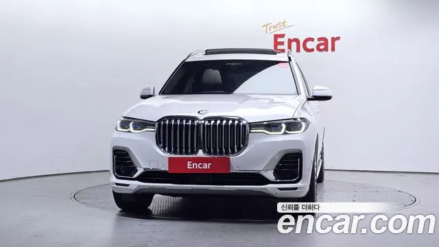 BMW X7 2021 — фото 3