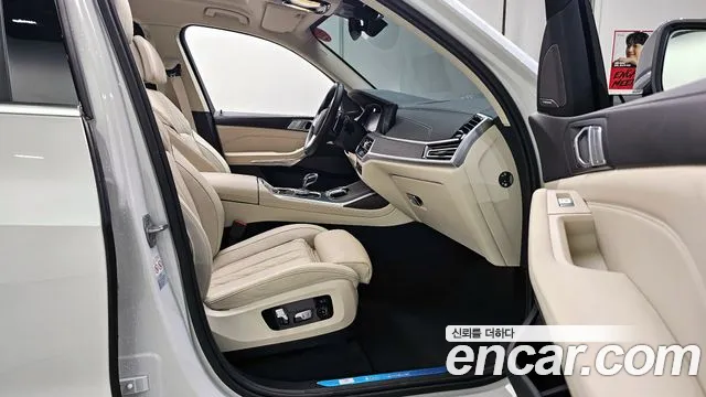 BMW X7 2021 — фото 9