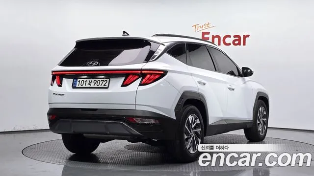 Hyundai Tucson 2022 — фото 2