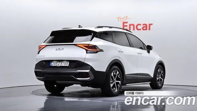 Kia Sportage 2022 — фото 2